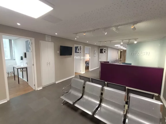 Imagem Conjunto comercial mobiliado com 360m2 no Centro/SP