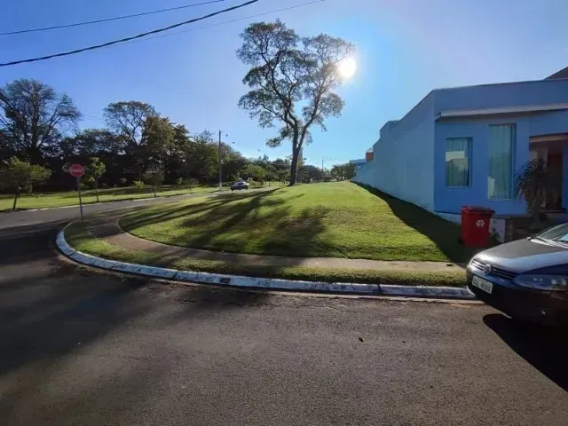 Imagem Oportunidade Única para Construir Seu Sonho no Condomínio Portal da Primavera, Sorocaba!