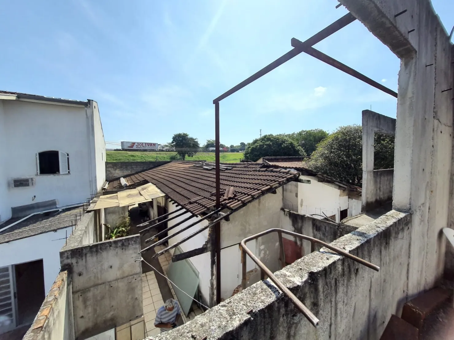 Imagem Casa à venda e locação 7 Quartos, 7 Suites, 300M², Campos Elíseos, Taubaté - SP