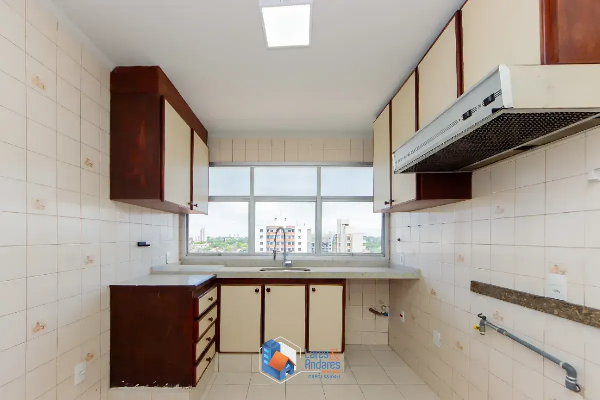 Imagem Cobertura para venda em Vila Congonhas com 3 quartos, sendo 1 suíte, 238m²