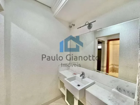 Imagem Linda casa de campo à venda na Fazendinha Granja Viana