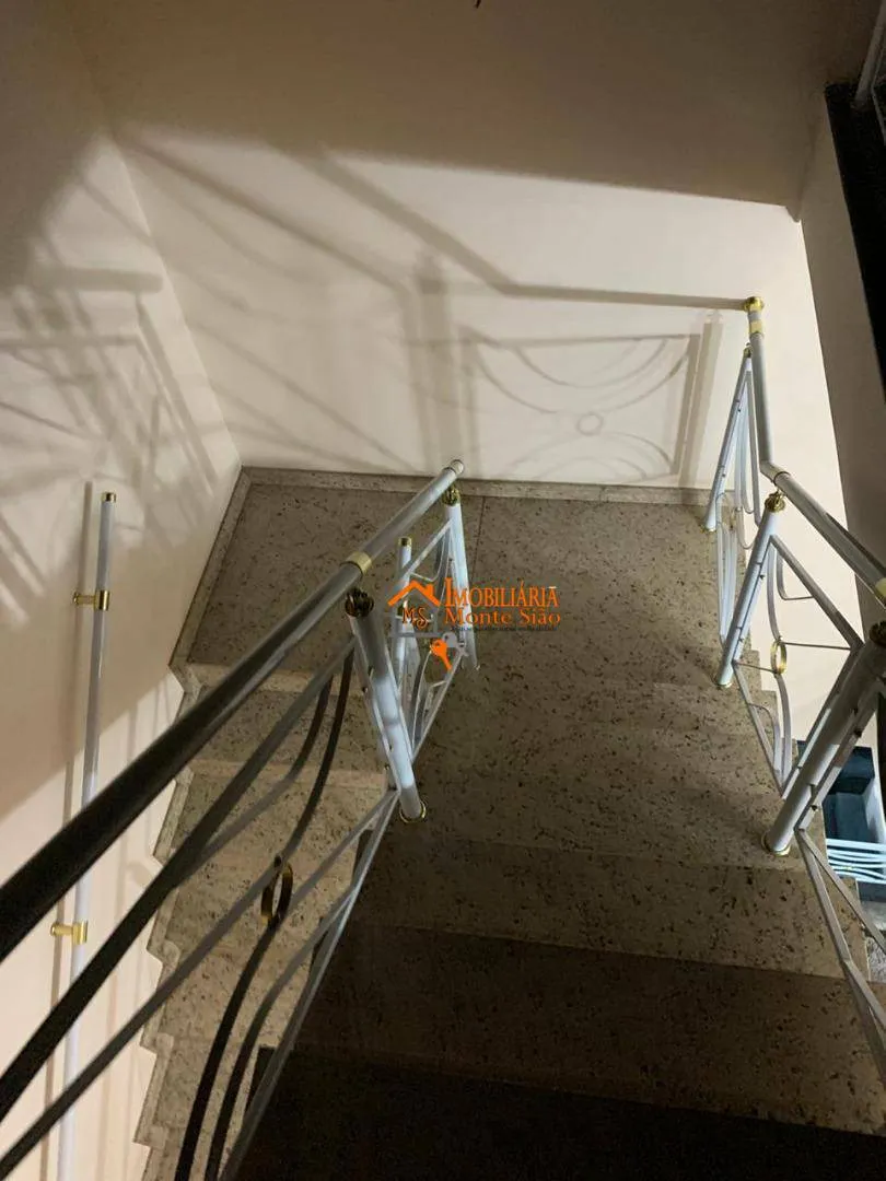 Imagem Sobrado com 4 dormitórios à venda por R$ 2.200.000,00 - Parque Renato Maia - Guarulhos/SP