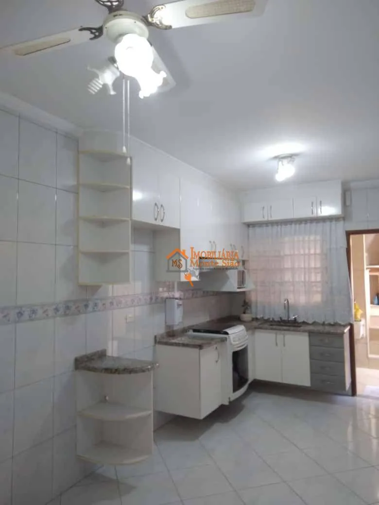 Imagem Casa com 3 dormitórios à venda, 170 m² por R$ 710.000,00 - Jardim Pinhal - Guarulhos/SP