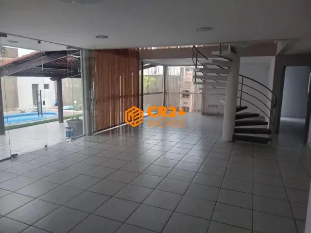 Imagem CASA DE ALTO PADRÃO À VENDA - 500 m² | MAURÍCIO DE NASSAU - CARUARU