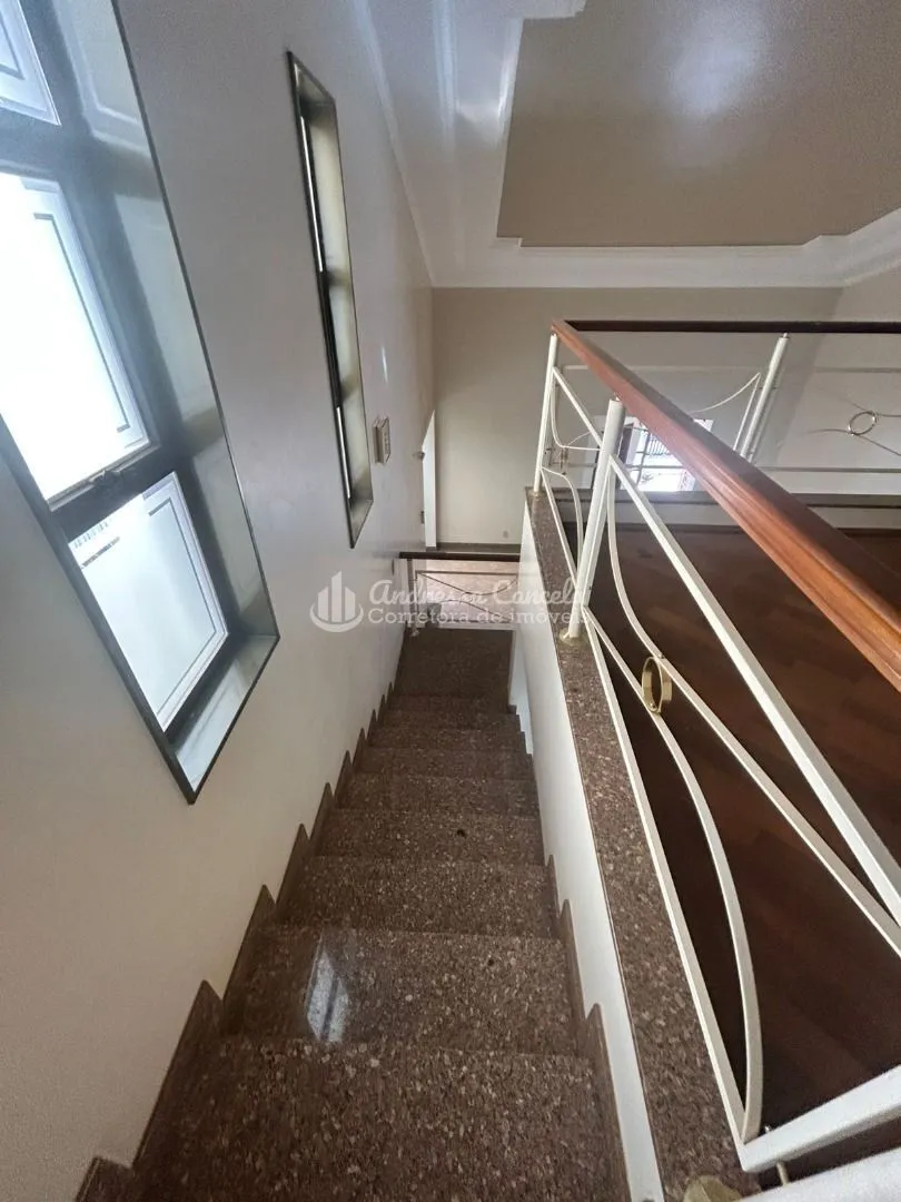 Imagem Sobrado comercial 3 suítes à venda, 400 m² por R$ 1.380.000 - Universitário - São José do Rio Preto/SP