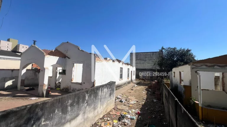 Imagem Terreno Residencial ou Comercial à Venda 700m² - Centro - SJC