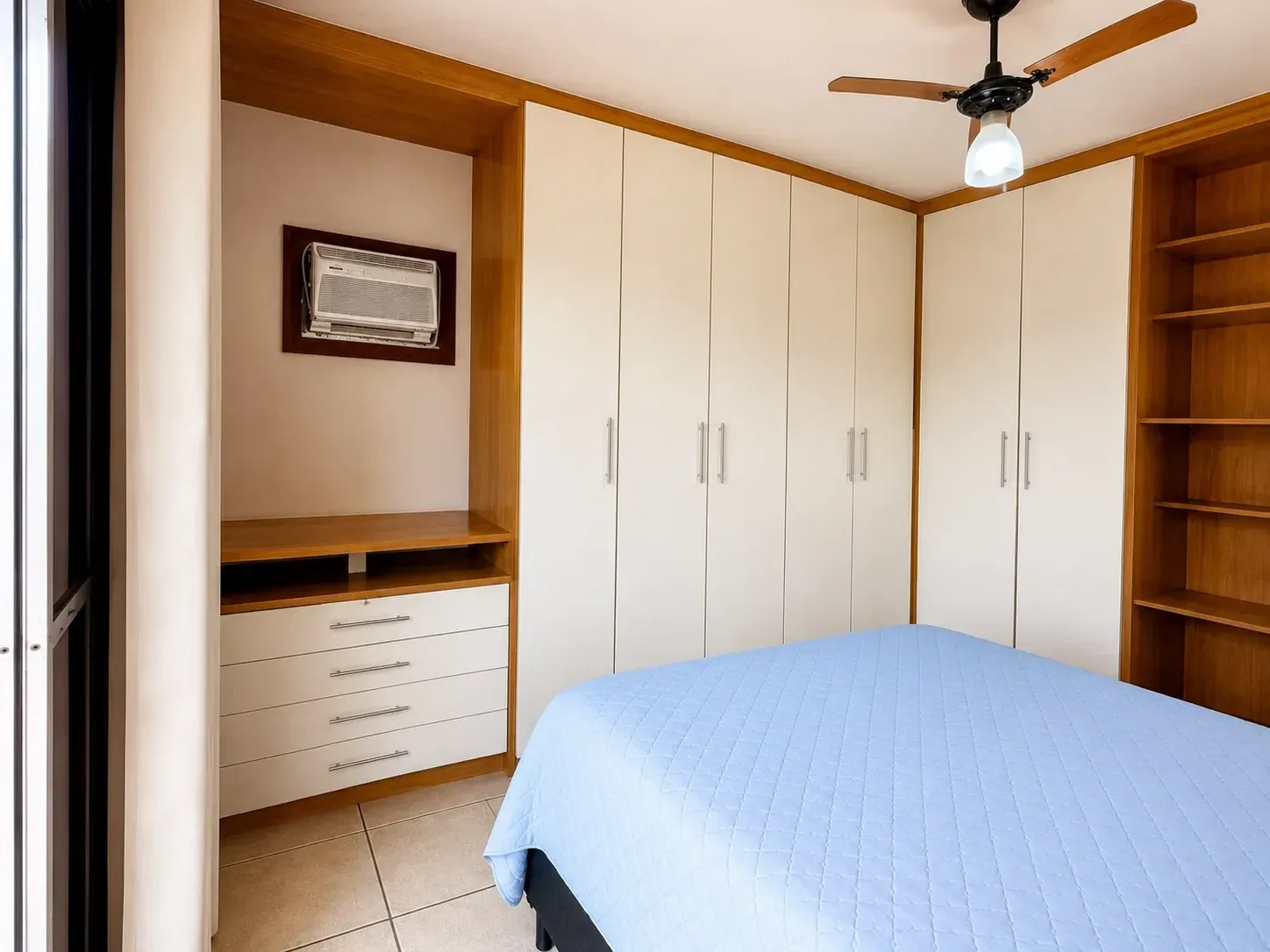 Imagem Apartamento com 2 Quartos à Venda, 66 metros em Jardim Casqueiro - Cubatão