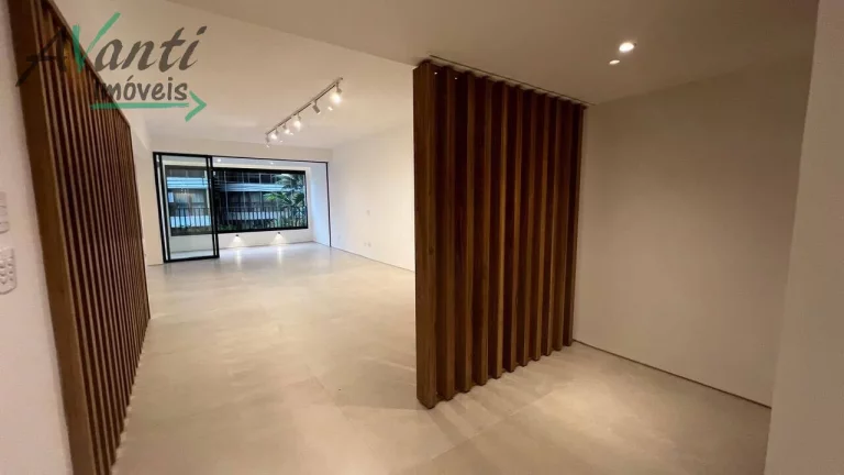 Imagem Apartamento Alto Padrão à Venda no Boqueirão em Santos