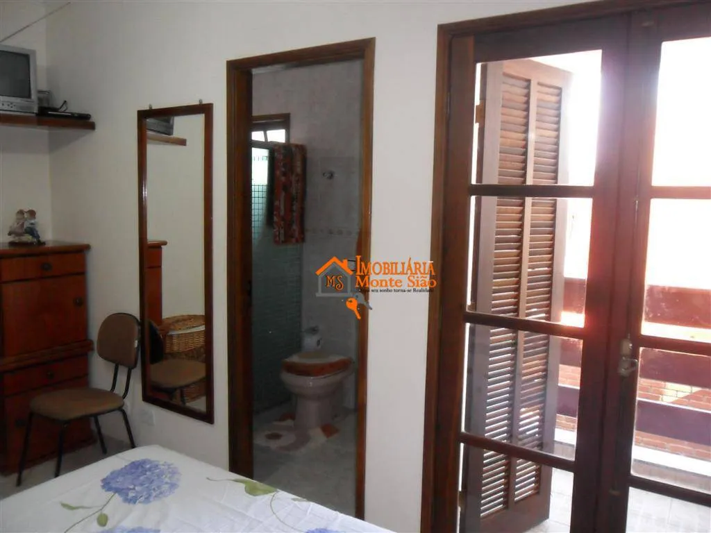 Imagem Sobrado com 2 dormitórios à venda por R$ 620.000,00 - Jardim Cocaia - Guarulhos/SP