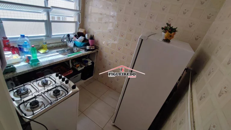 Imagem Kitnet com 1 dormitório à venda, 23 m² por R$ 180.000,00 - Canto do Forte - Praia Grande/SP