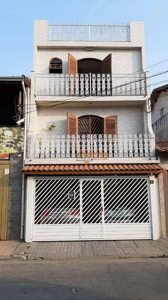 Imagem Sobrado com 6 dormitórios à venda, 257 m² por R$ 720.000,00 - Jardim Santa Clara - Guarulhos/SP