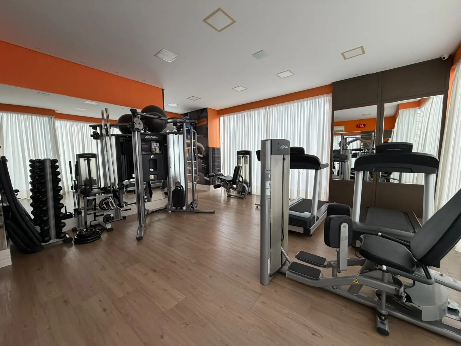 Imagem Apartamento à venda com 124.8m2 por R$ 2.300.000,00