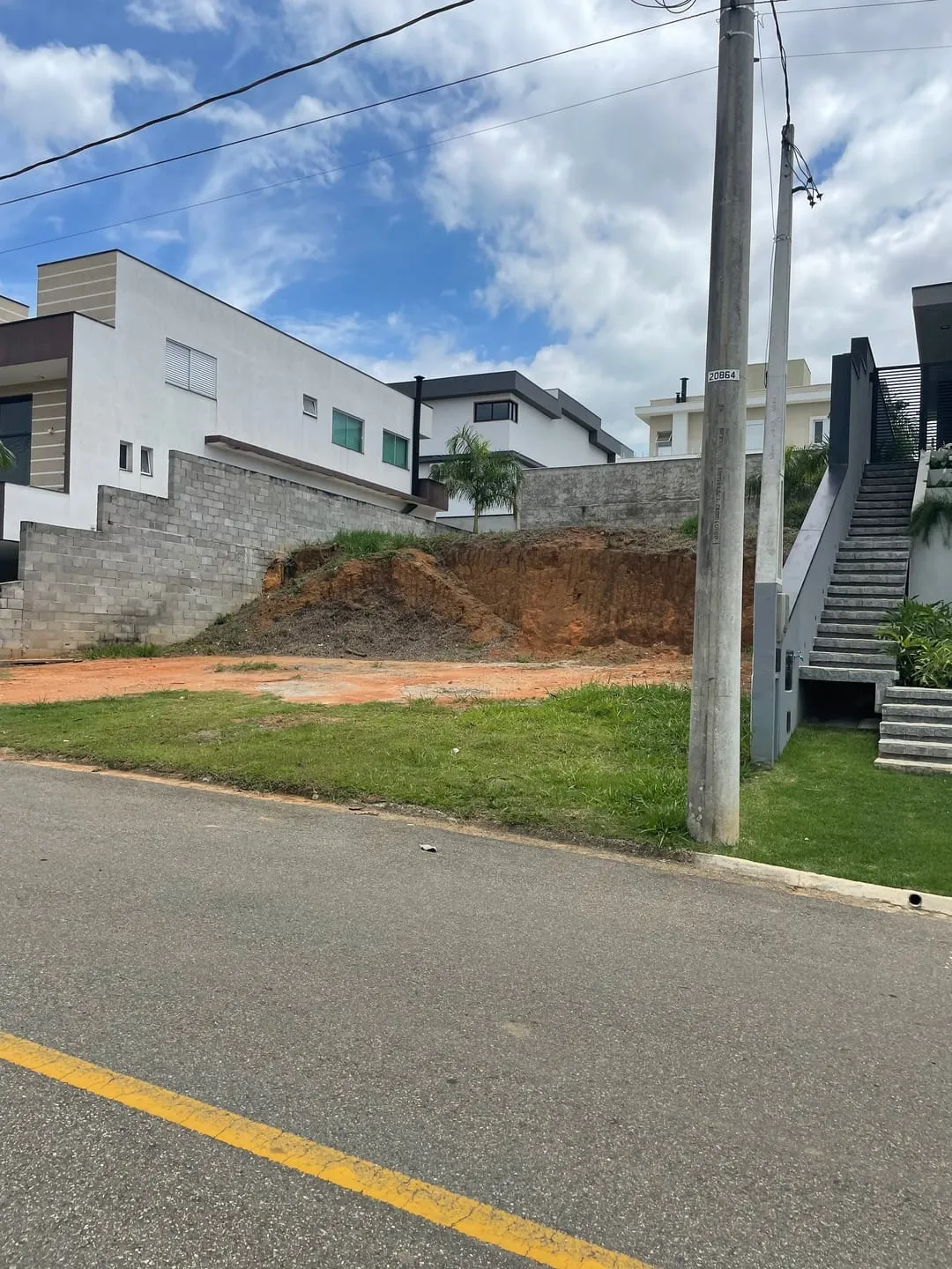 Imagem Terreno à venda 480M², Condomínio Reserva dos Lagos, Pindamonhangaba - SP | CONDOMÍNIO RESERVA DOS LAGOS