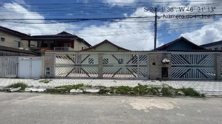 Foto do imóvel Oportunidade Única em PRAIA GRANDE - SP | Tipo: Casa | Negociação: Venda Direta Online | Situação: Imóvel em RUA AFONSO DESCRAGNOLLE TAUNAY