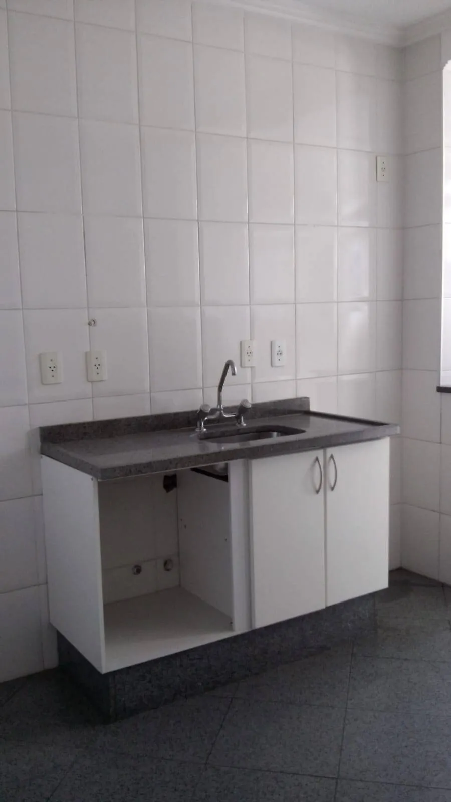 Imagem Apartamento com 3 quartos à venda no Jardim das Nações.