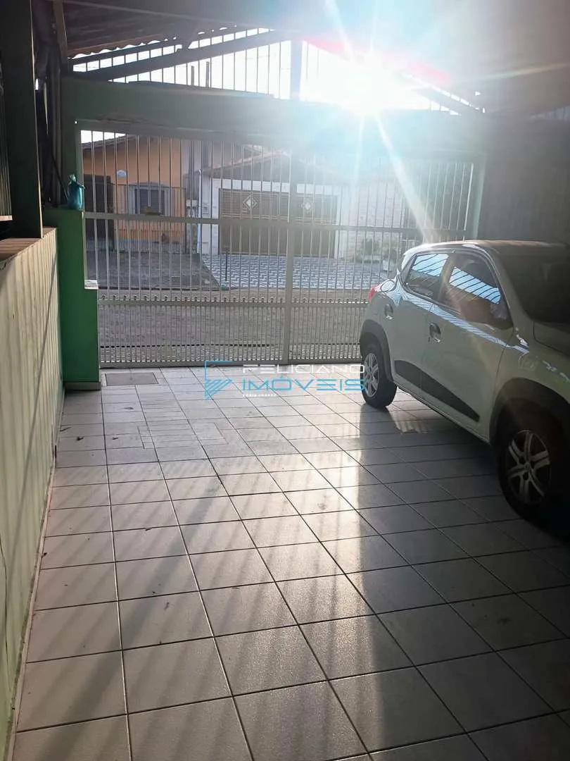 Foto do imóvel Casa com 2 quartos, Balneário Maracanã, Praia Grande - R$ 360 mil, Cod: 7060 em Rua Manoel Fernandes Vicente