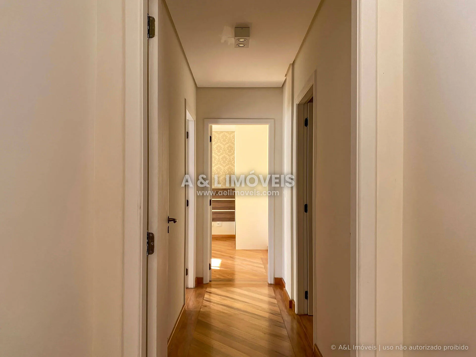 Imagem Cobertura Duplex 4 Suítes | Capivari, Campos do Jordão | Calefação Total