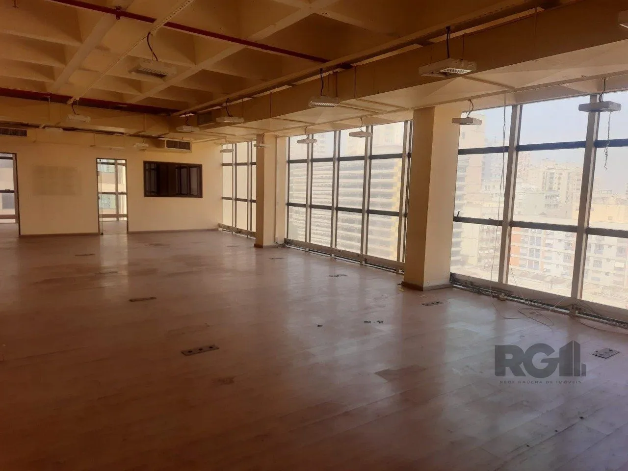Imagem Sala Comercial à venda Centro Histórico Porto Alegre/RS