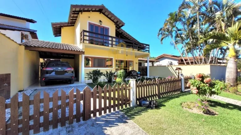 Imagem Maravilhosa casa tres dormitórios piscina espaço gourmet em condominio fechado