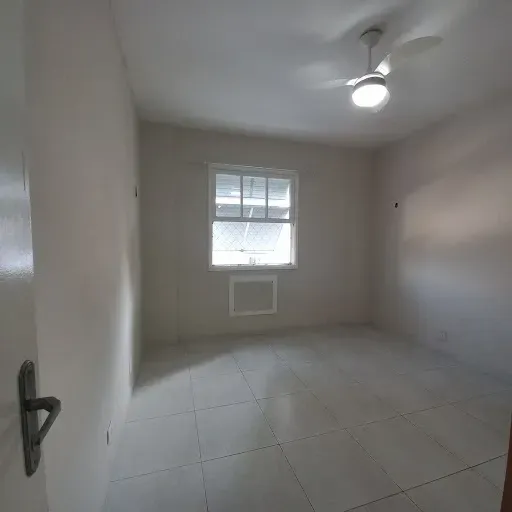 Imagem Apartamento com 2 Quartos à Venda, 98 m² em Ponta da Praia - Santos