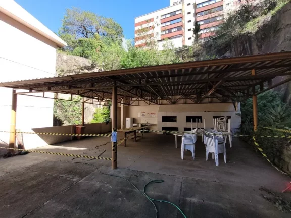 Imagem Apartamento à venda, 63 m² por R$ 220.000,00 - Rio Branco - Porto Alegre/RS