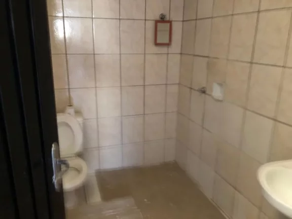 Imagem Barracão com 3 salas na Vila Engler