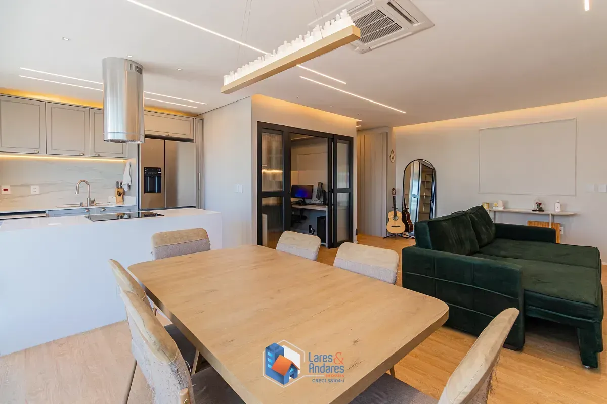 Imagem Apartamento para venda em Santo Amaro com 2 quartos, sendo 1 suíte, 80m²