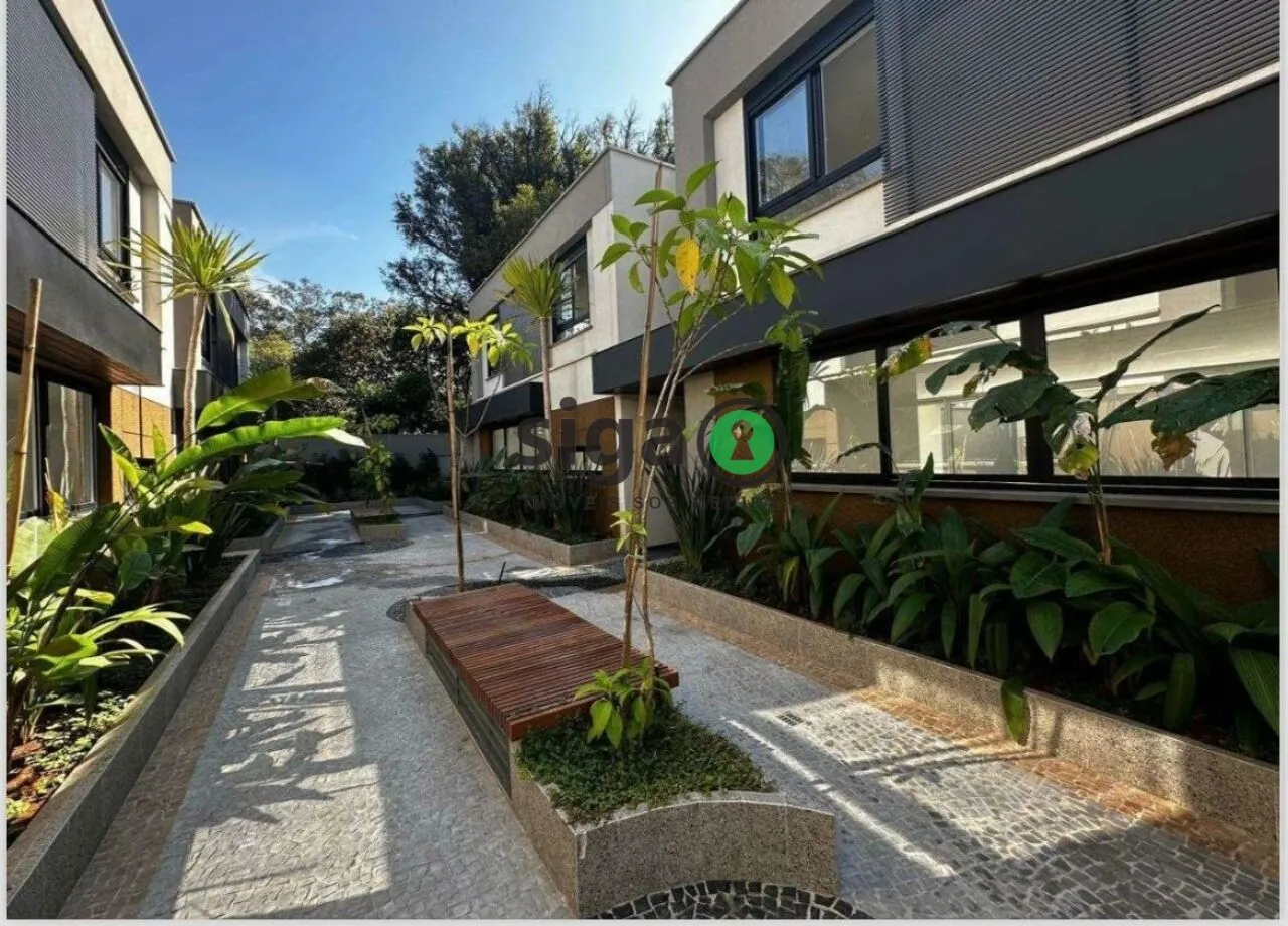 Imagem Casa em condomínio à Venda no Alto da Boa Vista com 4 quartos