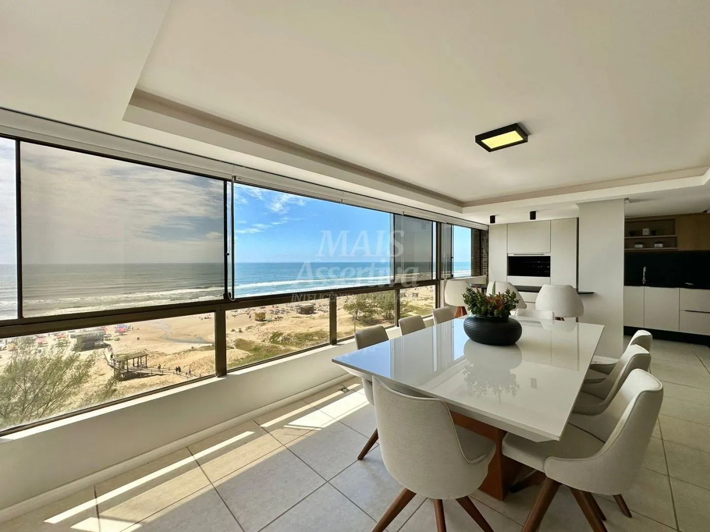Imagem Excelente apartamento de luxo mobiliado em Capão da Canoa/RS