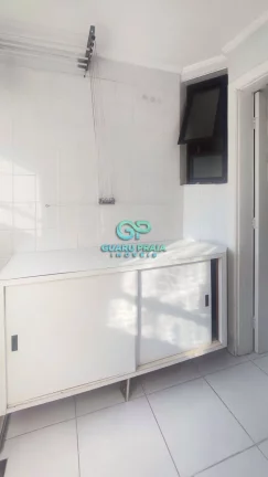 Imagem 3 dormitórios, sendo 1 suíte com sacada, banheiro social e de serviço, totalizando 3 banheiros, sala ampla para dois ambientes com sacada, cozinha e lavanderia, 1 vaga de garagem.