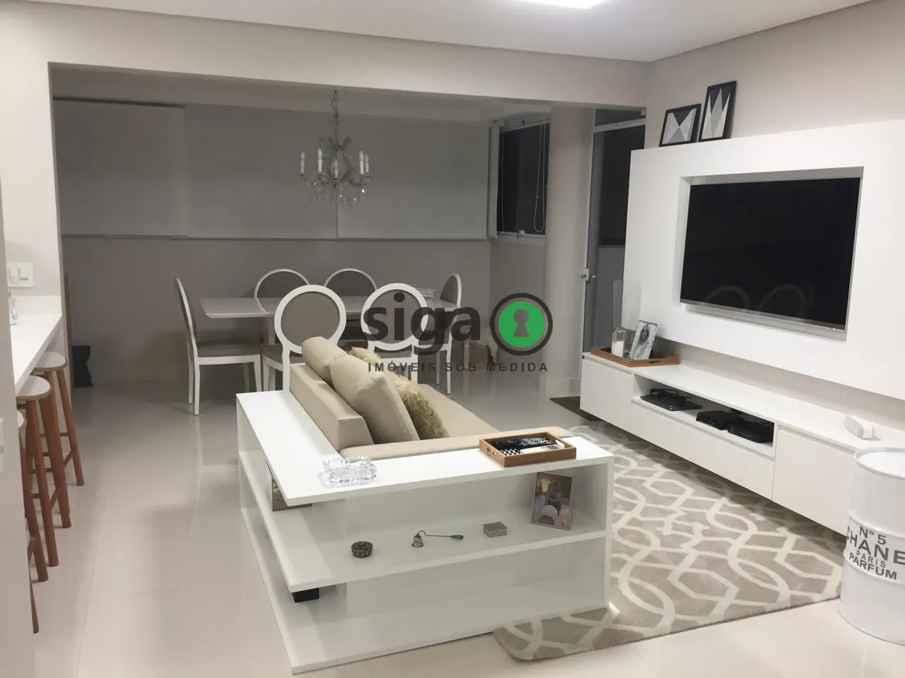 Imagem Apartamento a venda no Brooklin com 02 quartos, sendo 2 suítes, 2 vagas