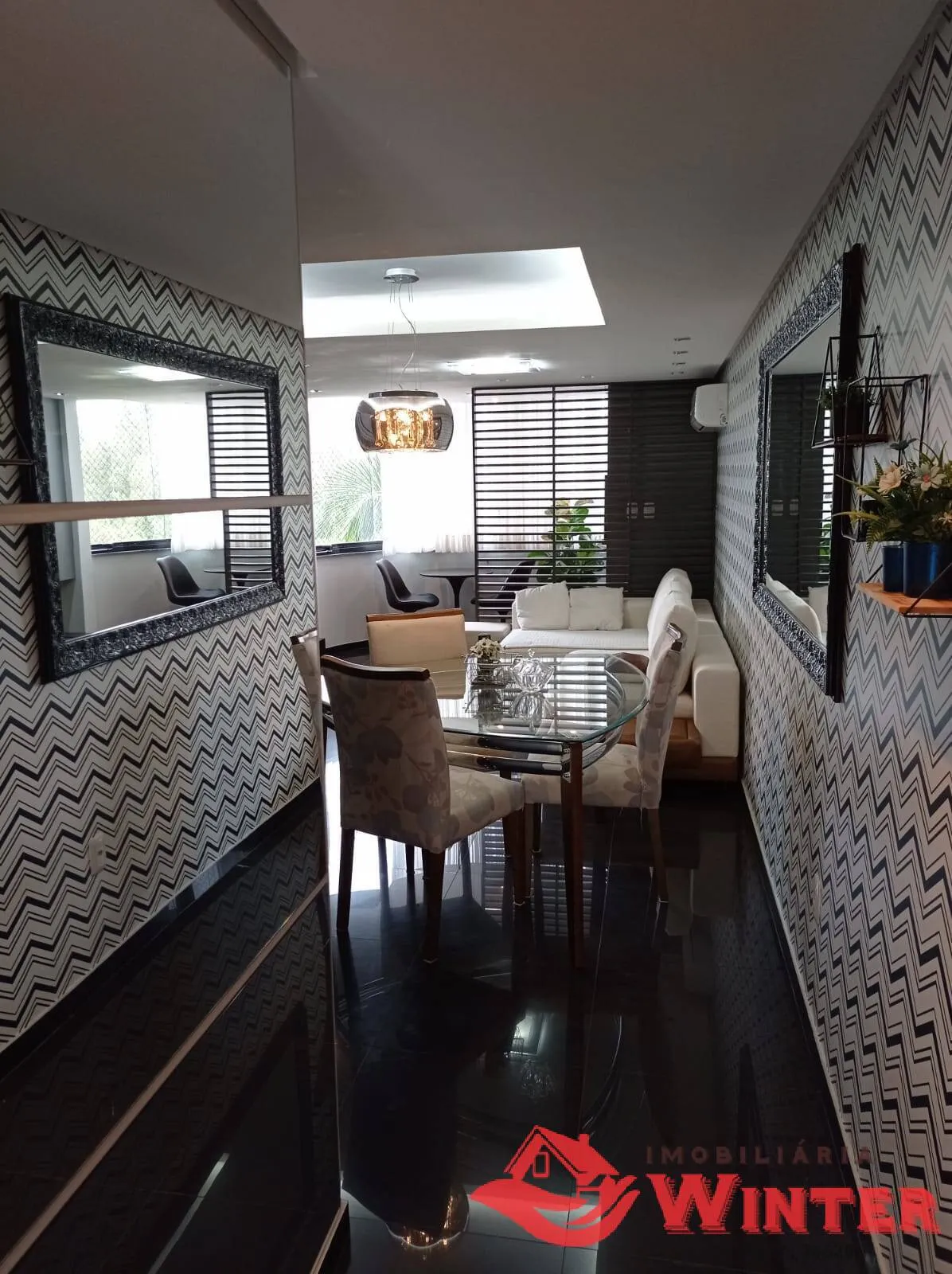 Imagem Cobertura duplex com móveis sob medida na cidade de Feliz.