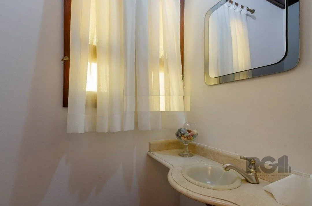 Imagem Casa de Condomínio em Cavalhada