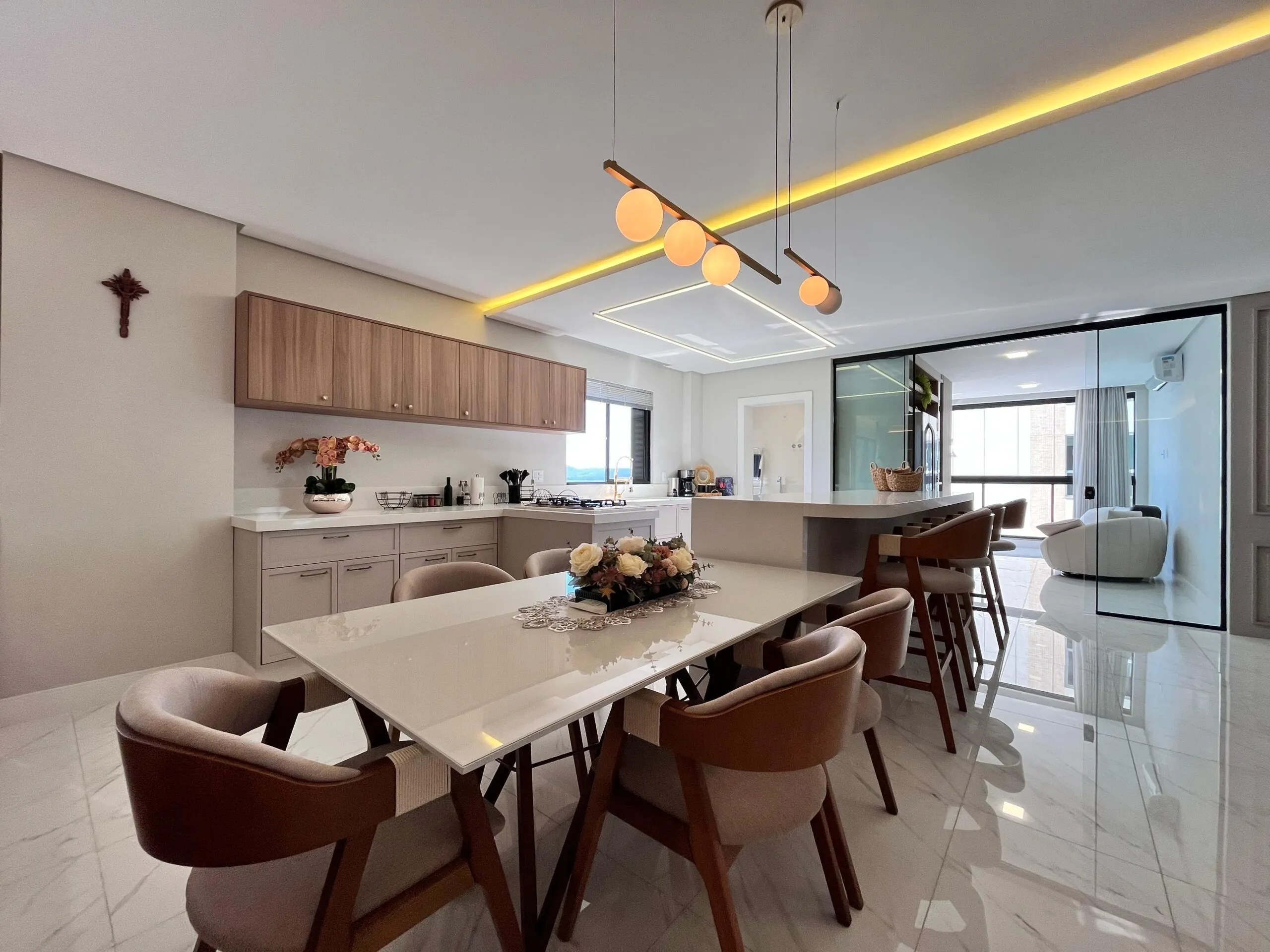 Imagem Apartamento com vista para o mar à venda com 185m2 por R$ 5.500.000,00