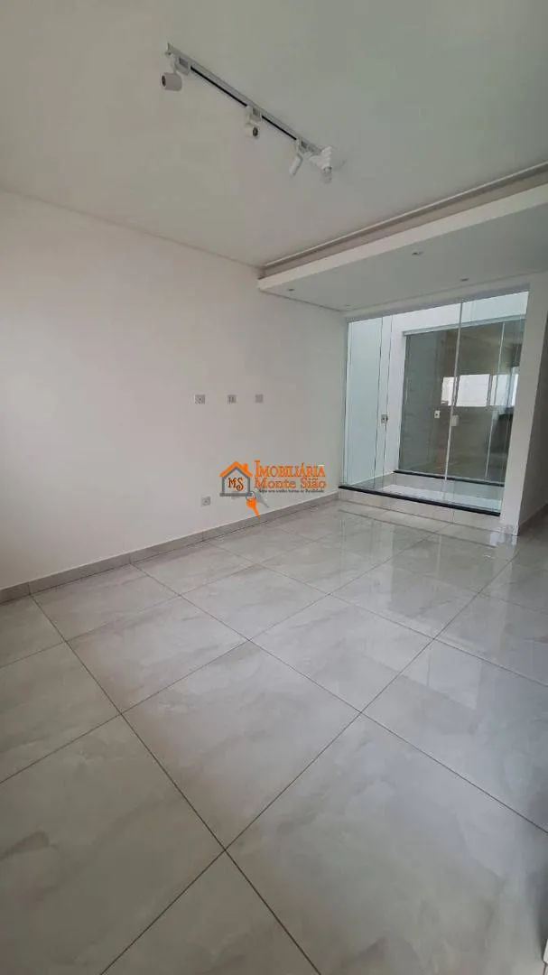 Imagem Sobrado com 3 dormitórios à venda, 130 m² por R$ 750.000,00 - Jardim Cumbica - Guarulhos/SP