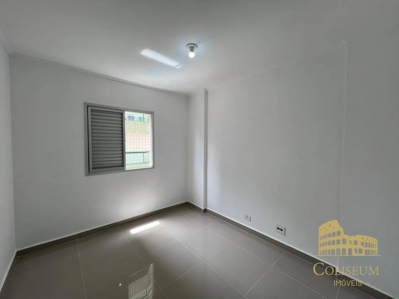 Imagem Apartamento com 2 dormitórios à venda, 79 m² por R$ 450.000,00 - Tupi - Praia Grande/SP