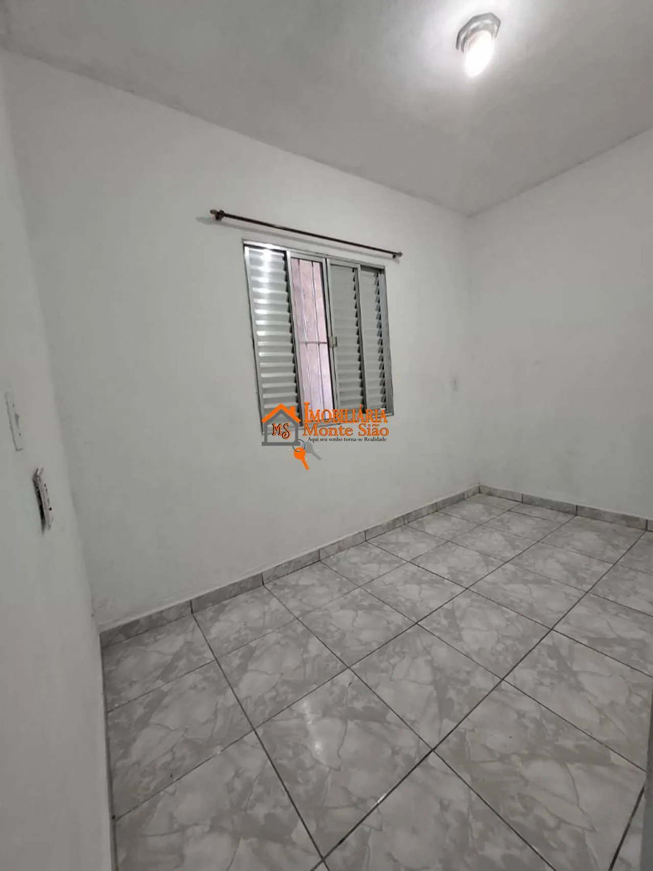 Imagem Casa com 2 dormitórios para alugar, 35 m² por R$ 899,00/mês - Jardim. Aerodromo - Guarulhos/SP