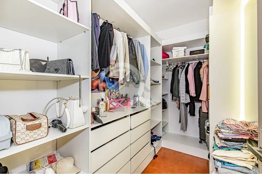 Imagem Apartamento à venda no coração do prestigiado bairro de Moinhos de Vento, em Porto Alegre, Rio Gr...