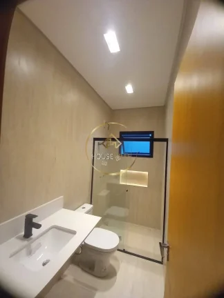 Imagem Casa Sobrado,3 Dormitórios (1 suíte) 250m2, Condomínio Malibu.