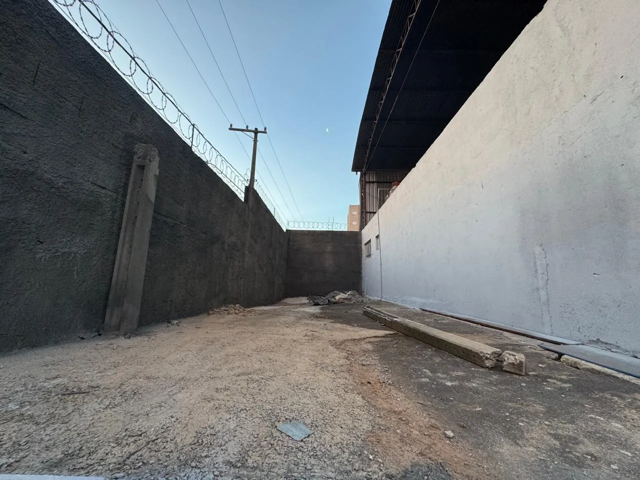 Imagem Excelente Galpão com 360m² Chacara Reunidas São Jorge-Sorocaba/SP