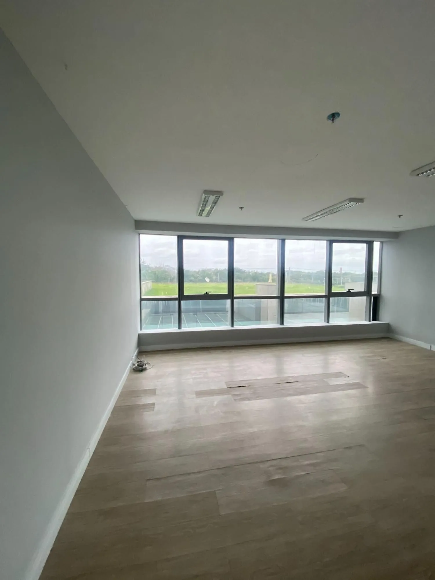 Imagem Sala Comercial no Bairro Praia de Belas - Porto Alegre