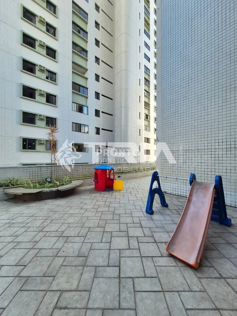 Imagem Apartamento de 4 quartos, 194m² no bairro Aflitos, em Recife