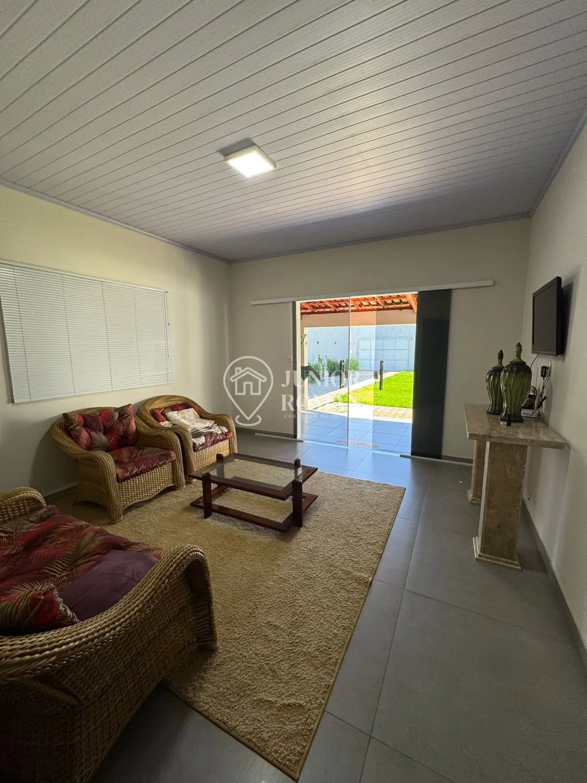 Imagem CASA MOBILIADA COM PISCINA, CHURRASQUEIRA E SALÃO - SÃO MIGUEL - BARREIRAS/BA