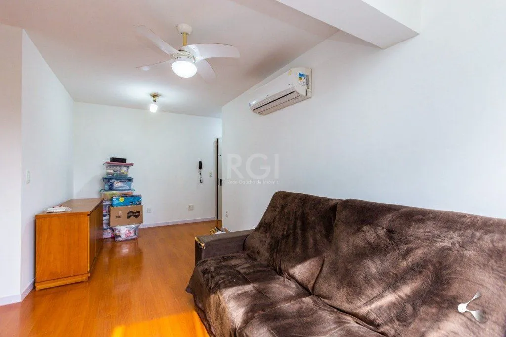 Imagem Apartamento para Venda - 56m², 2 dormitórios, 1 vaga - Glória