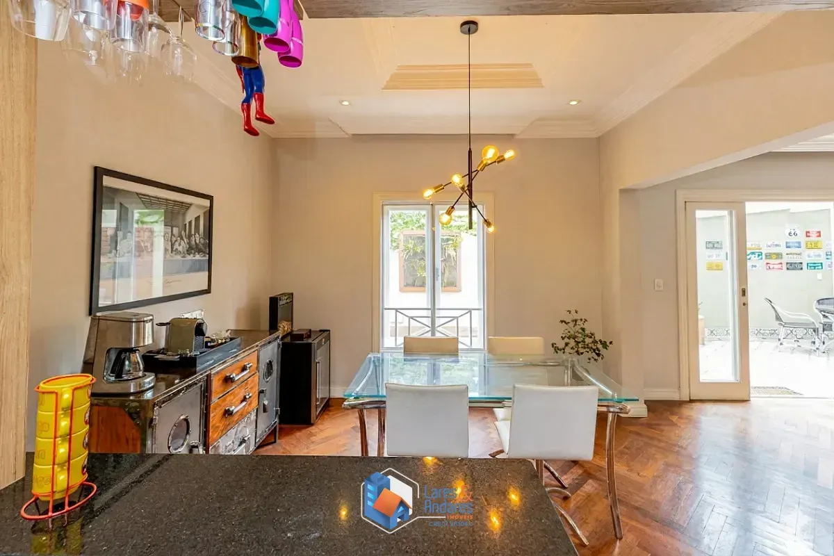Imagem Casa no condomínio CONDOMINIO SAINT GERMAIN para venda com 4 quartos, sendo 4 suítes, 247m²