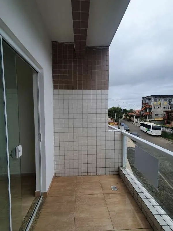 Imagem Investimento à Beira-Mar: Prédio Moderno e Renda Garantida em Balneário Gaivotas