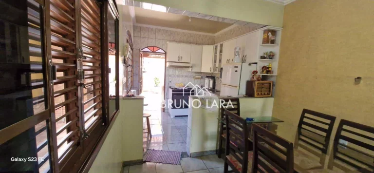 Imagem Casa disponível para venda no Bairro Marechal Rondon - Igarapé/MG.