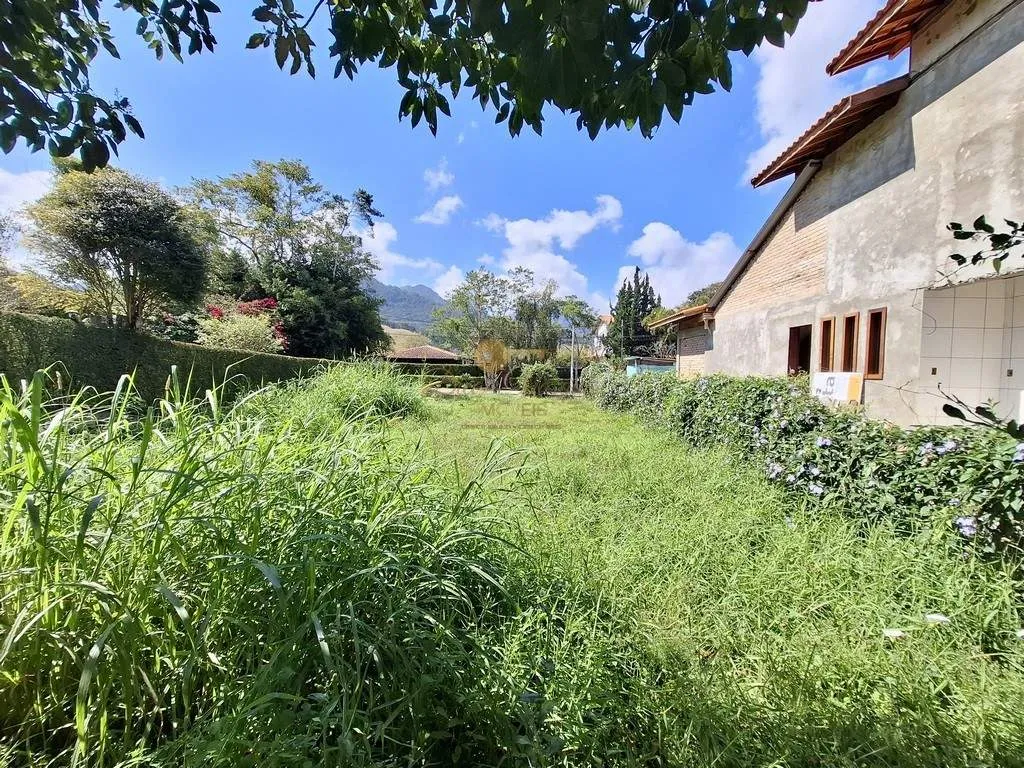 Imagem Terreno em Condomínio para Venda em Teresópolis / RJ no bairro Vargem Grande