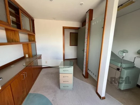 Imagem Sala para venda no bairro Farroupilha em Porto Alegre