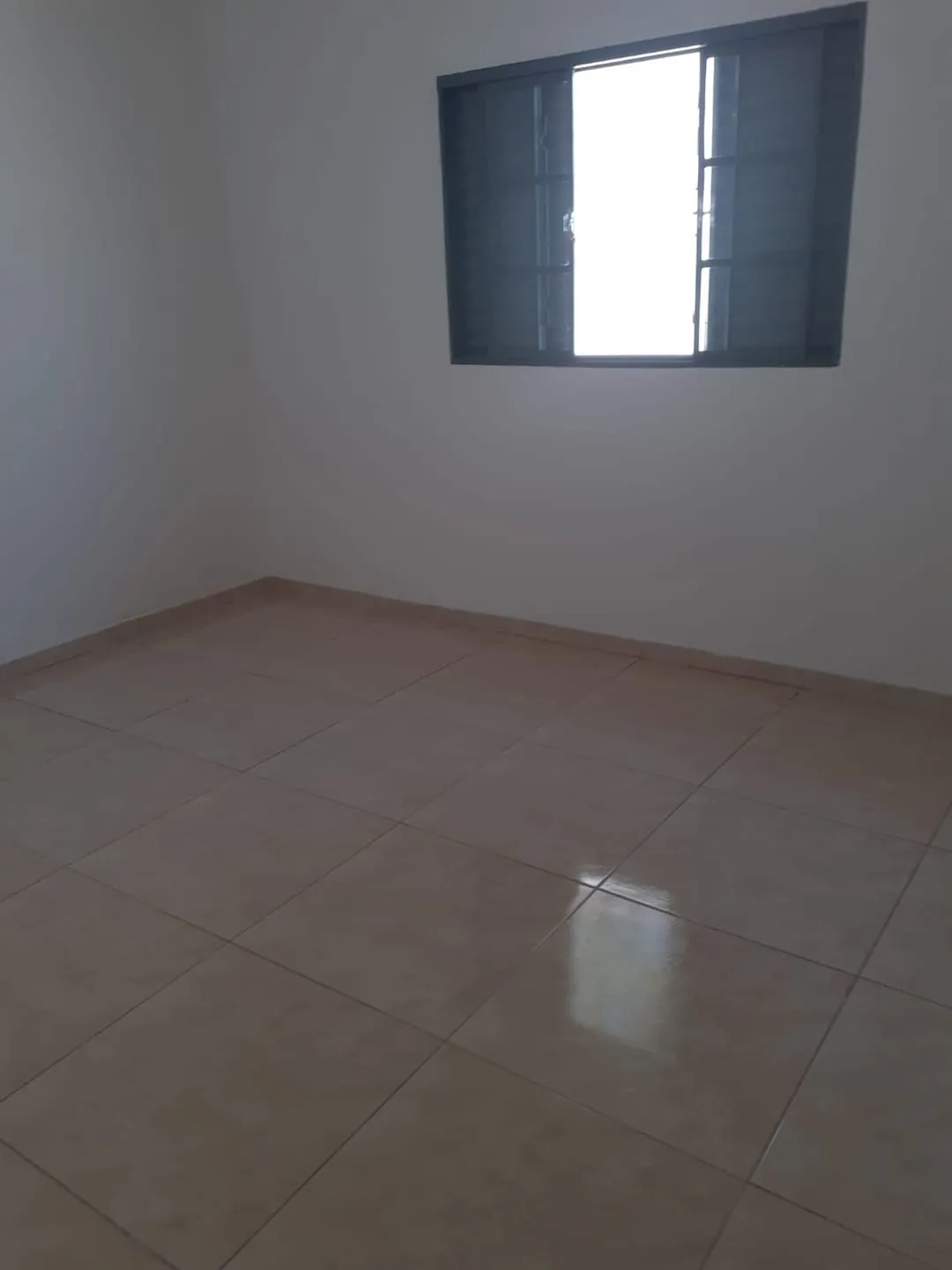 Imagem Casa à venda 2 Quartos, 2 Vagas, 250M², Jardim Eloyna, Pindamonhangaba - SP